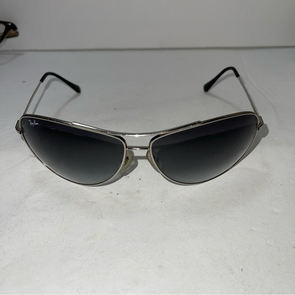 Ray Ban Man Sunglasses - Picture 6 of 8